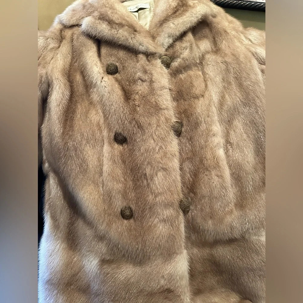 Gorgeous vintage Book’s Furs Mink Coat - Picture 12 of 12